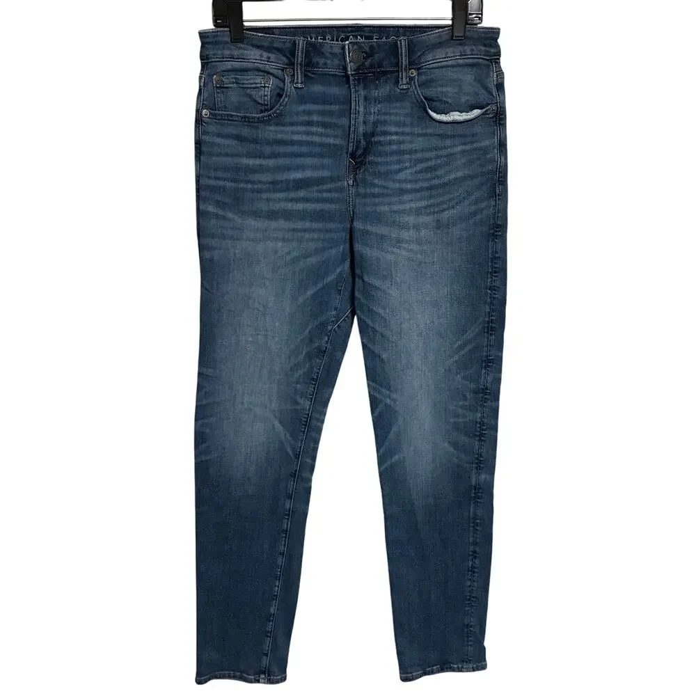 American Eagle Airflex + Move Free Athletic Jeans Mens Size 30 x 32